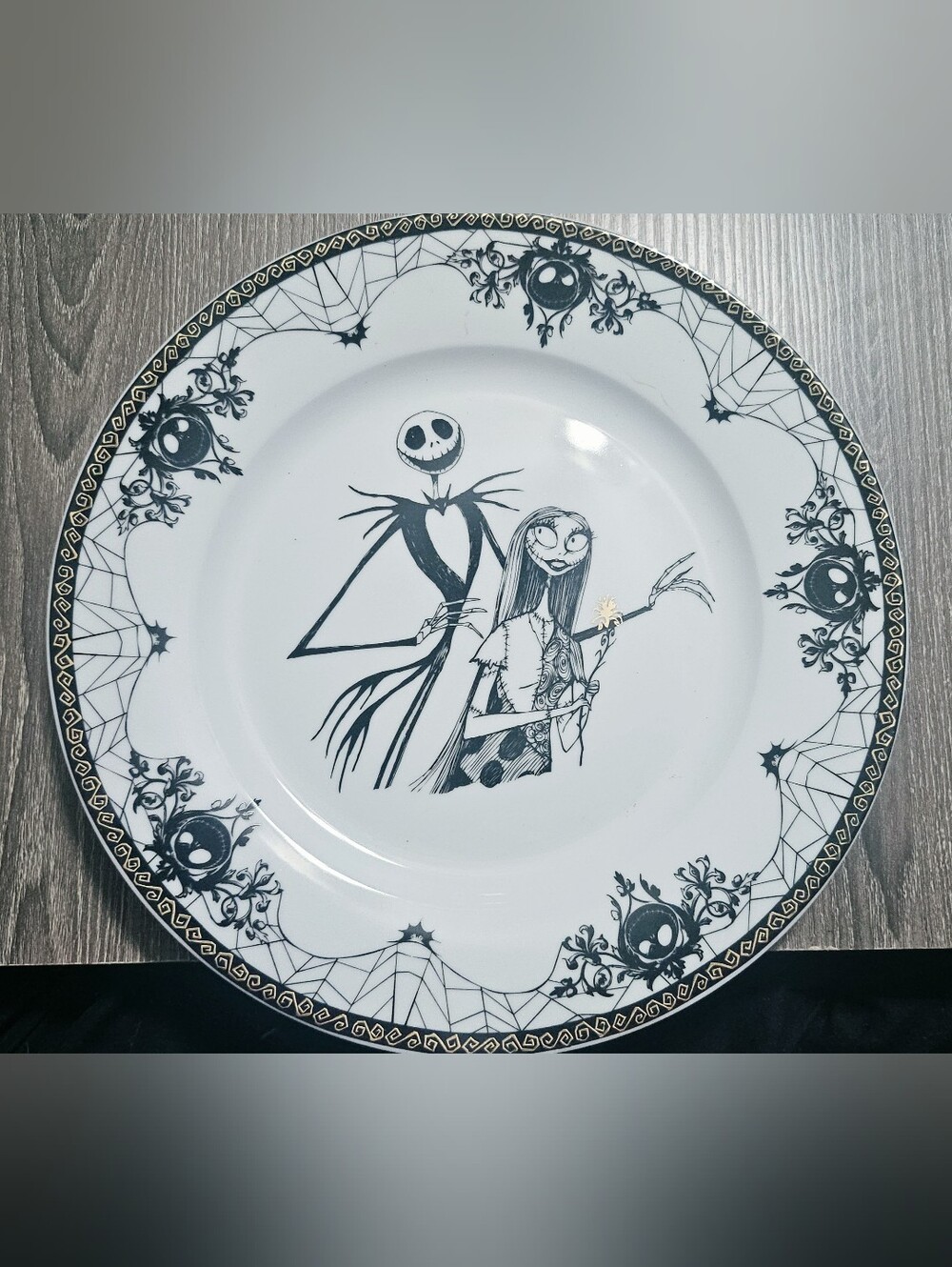 The Nightmare Before Christmas Jack & Sally Decorative Plate by Zrike NWT :CHIP: